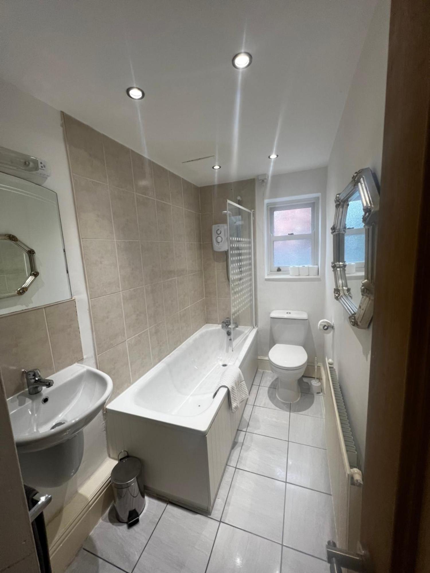 Appartement No 3 - Large 1 Bed Near Sefton Park And Lark Lane à Liverpool Extérieur photo