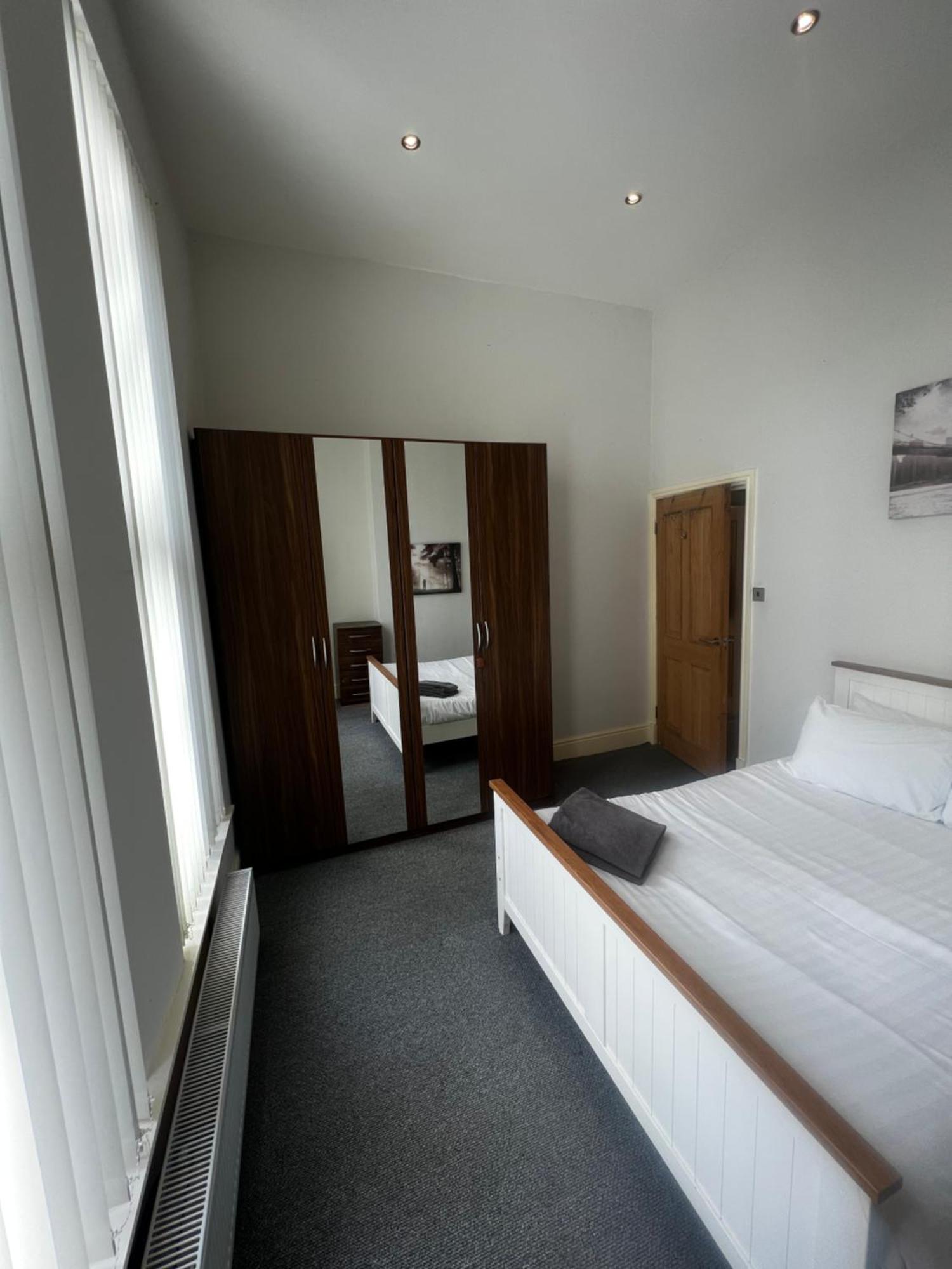 Appartement No 3 - Large 1 Bed Near Sefton Park And Lark Lane à Liverpool Extérieur photo